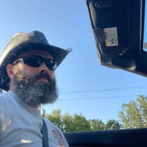 Meet your Posher, Lucas